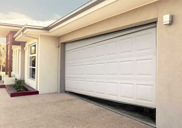 24 hour garage door repair in Inglewood